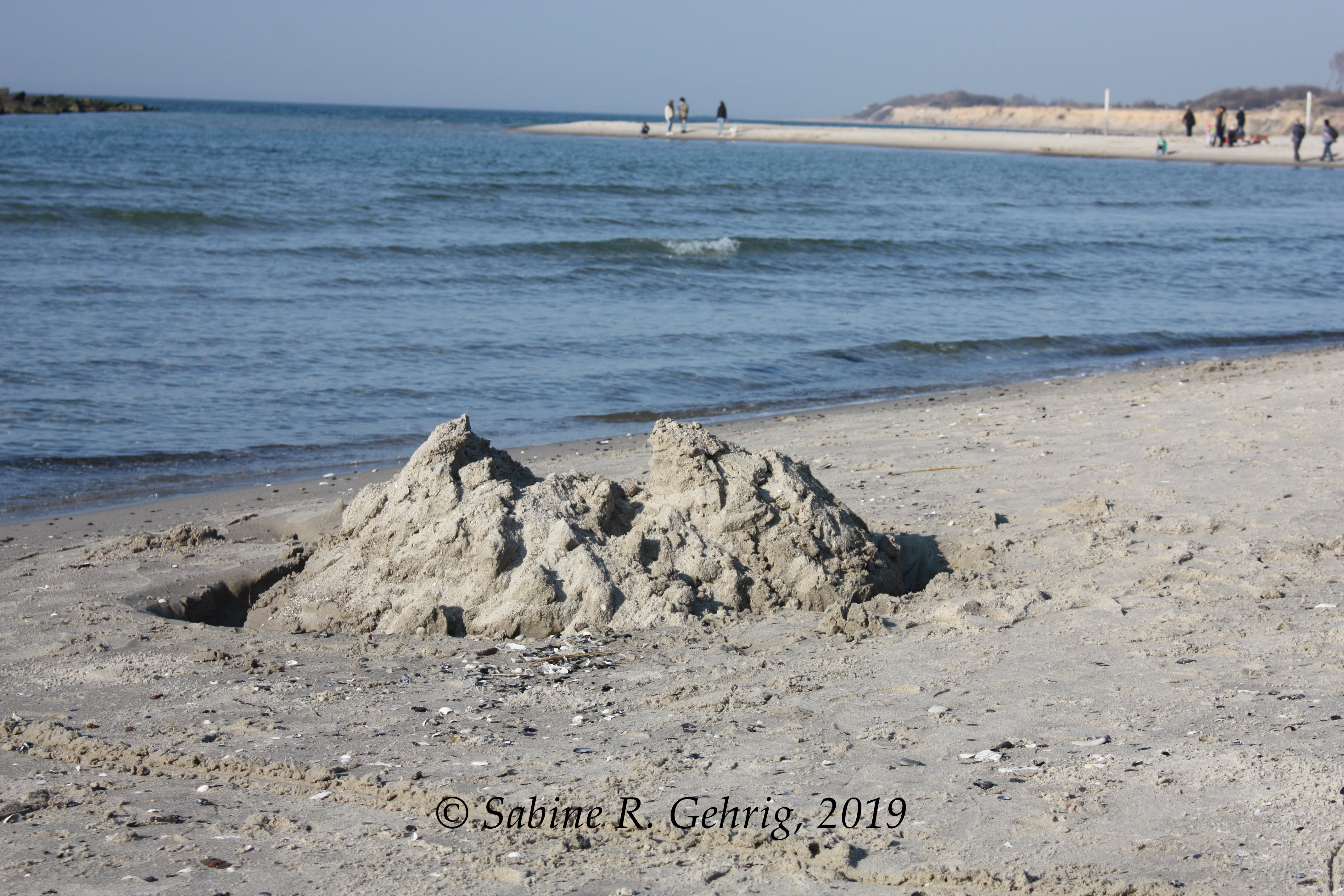 IMG_8903-Wustrow - REste einer Burg am STrand