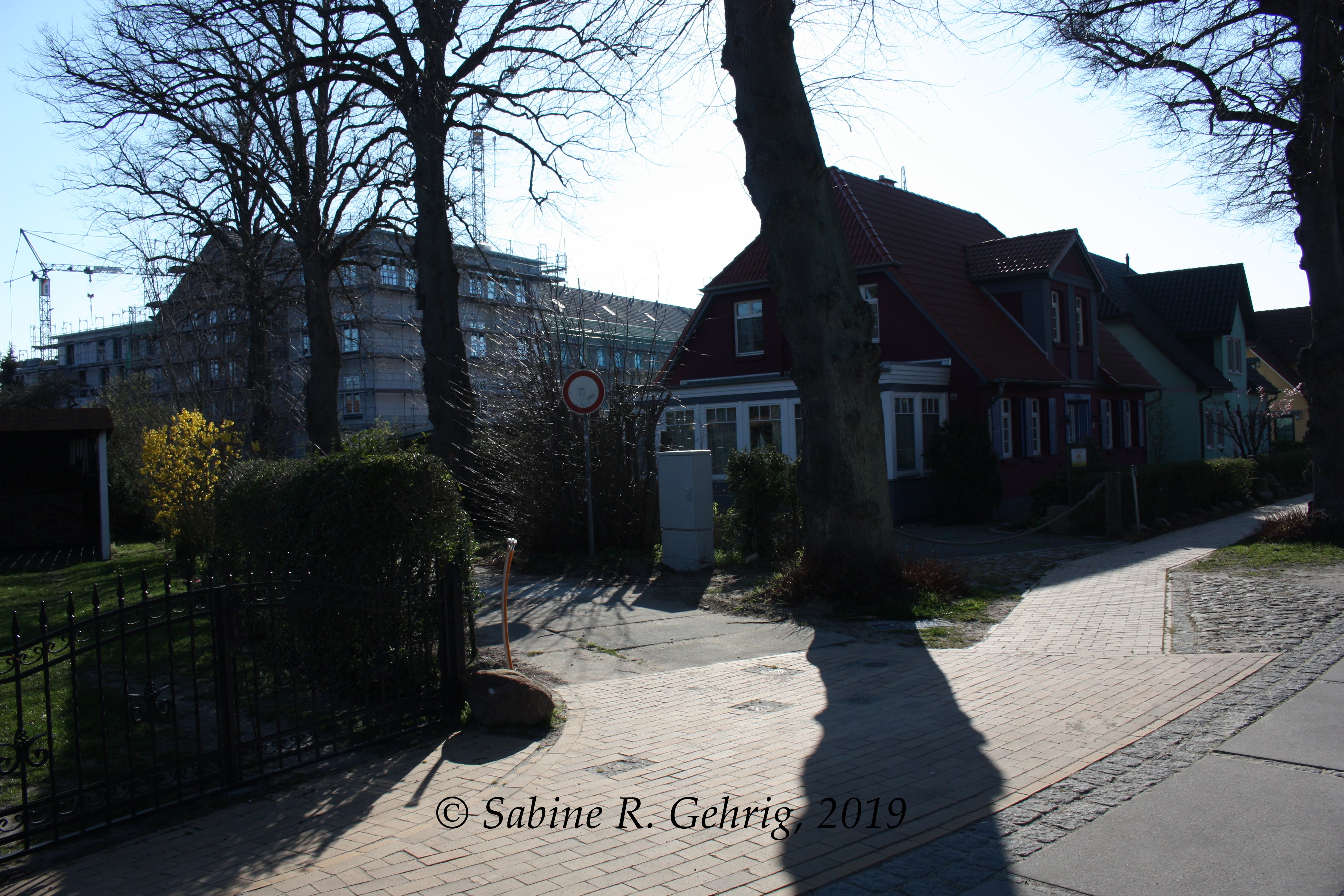 IMG_8926-Wustrow - die alte Seefahrtschule - wird zu Appartements umgebaut
