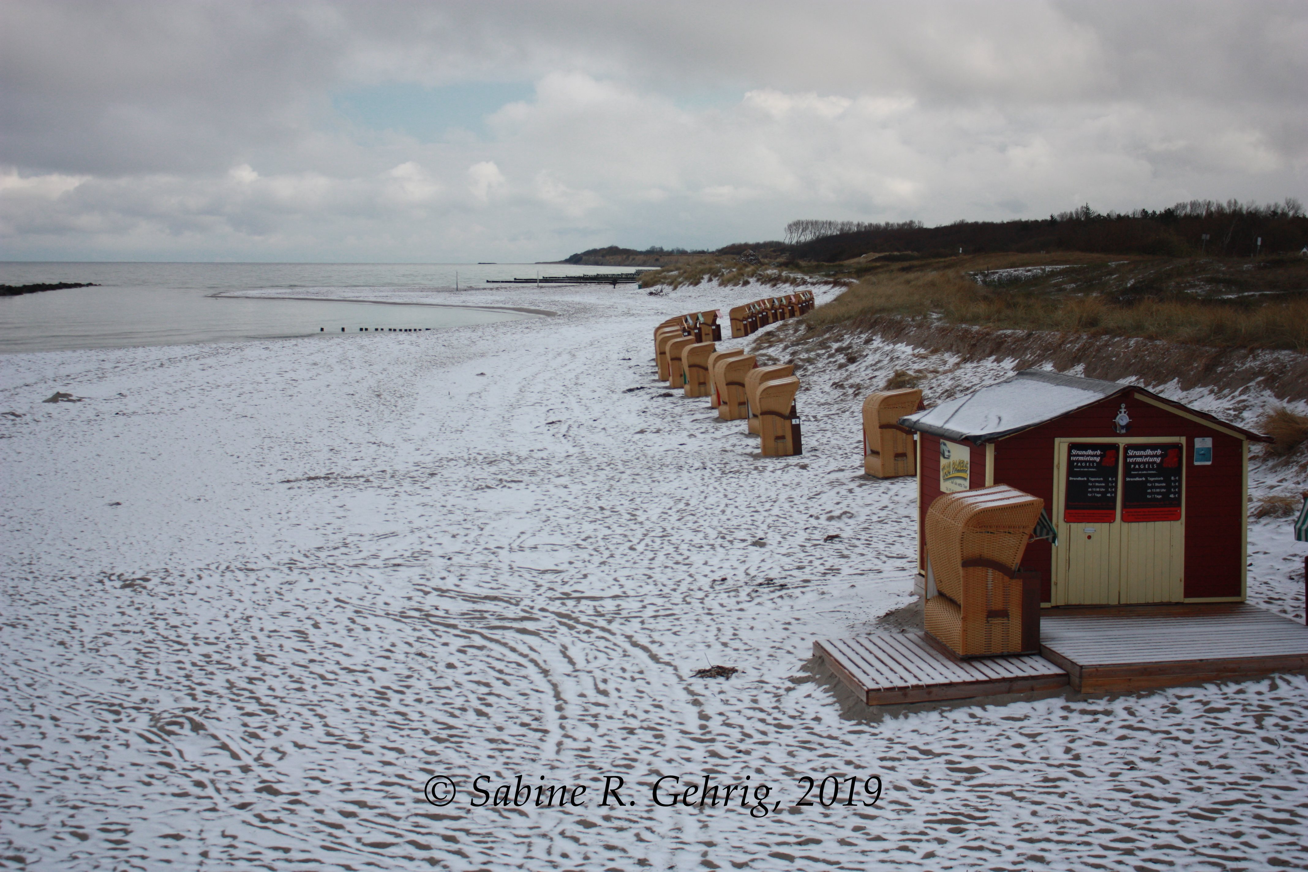IMG_9098-Wustrow - Schnee am STrand