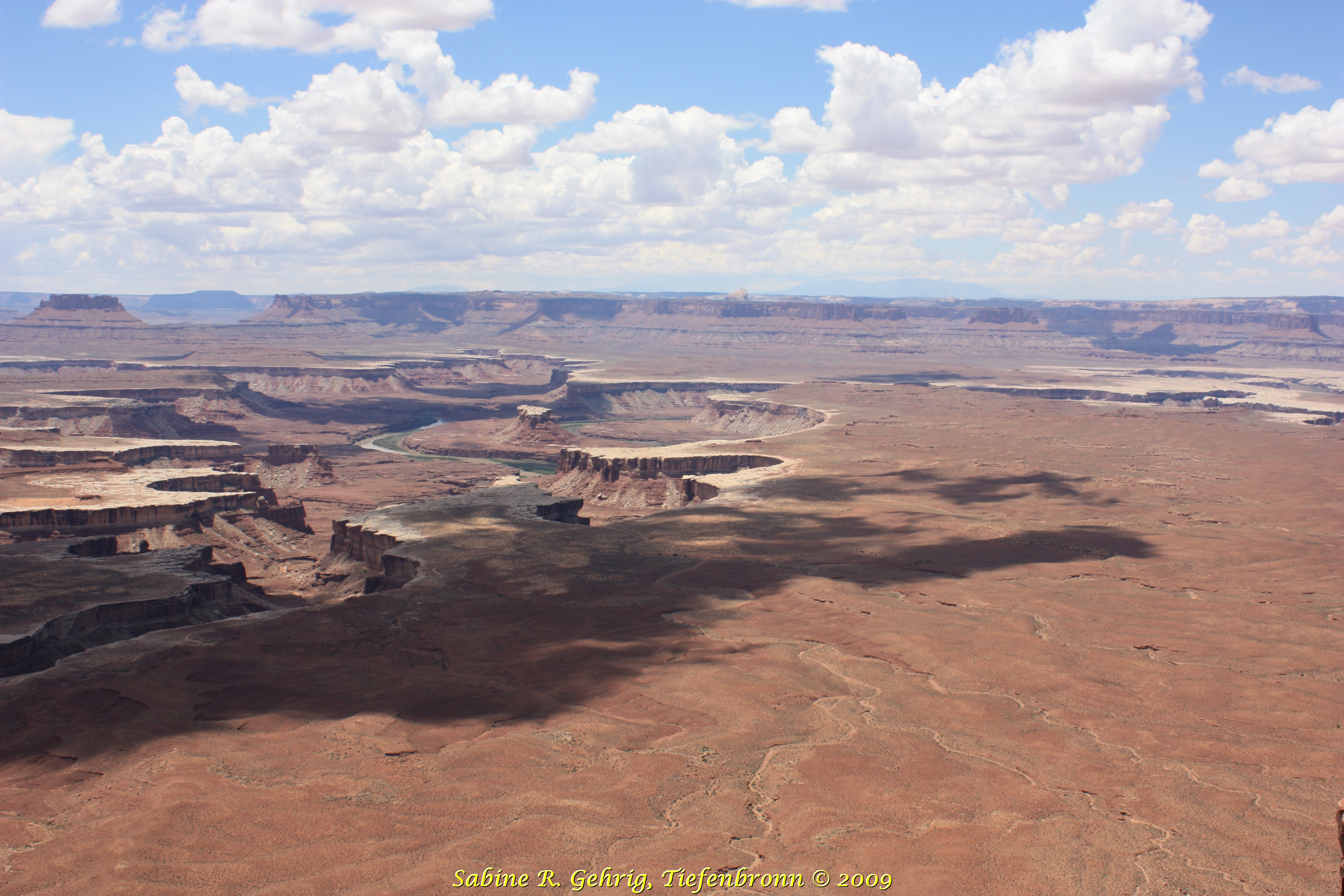 IMG_0511 - Canyonlands NP - Island Sky - Green River Overlook - Rtg. W - Fluss