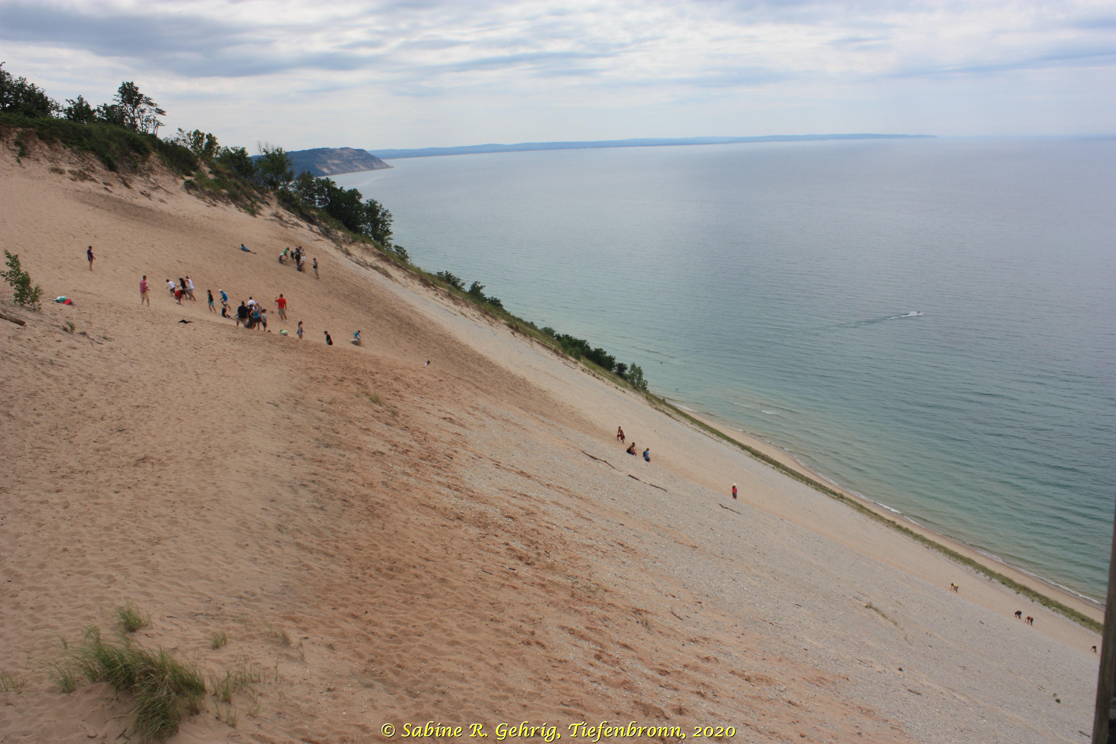IMG_1213 - SBDNL - Stocking Drive - Lake Michigan Overlook - Blick Küstenlinie Rtg. S und ins Wasser